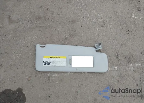 2008 Volkswagen New Beetle Se z USA, uszkodzony, nr VIN 3VWRF31YX8M420091